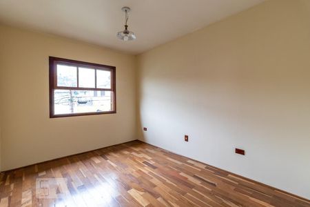 Casa à venda com 341m², 4 quartos e 8 vagasQuarto 2