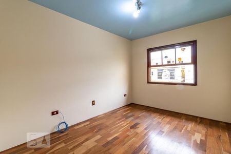 Casa à venda com 341m², 4 quartos e 8 vagasQuarto 3