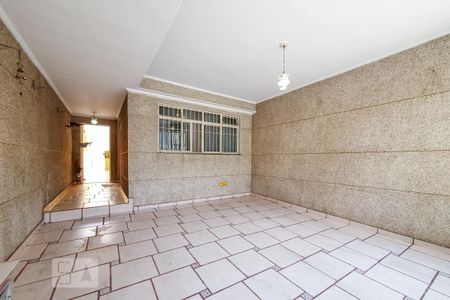 Casa para alugar com 150m², 3 quartos e 2 vagas Casa para alugar com 150m², 3 quartos e 2 vagasGaragem