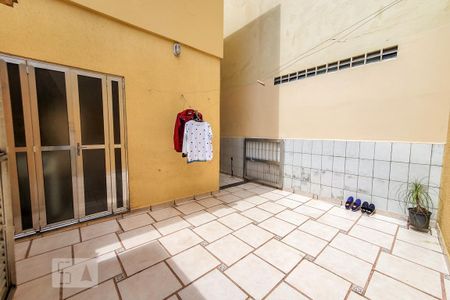 Casa para alugar com 150m², 3 quartos e 2 vagas Casa para alugar com 150m², 3 quartos e 2 vagasQuintal