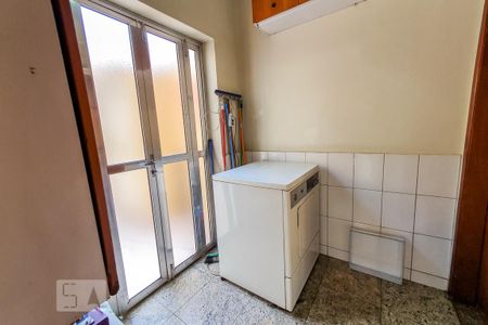 Casa para alugar com 150m², 3 quartos e 2 vagas Casa para alugar com 150m², 3 quartos e 2 vagasQuarto de Serviço