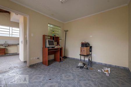 Casa à venda com 300m², 3 quartos e 4 vagasEdícula - Quarto