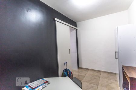 Quarto 1 de casa para alugar com 4 quartos, 350m² em Taboão, Diadema