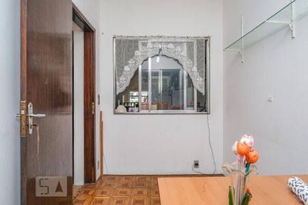 Casa à venda com 144m², 3 quartos e 4 vagas Casa à venda com 144m², 3 quartos e 4 vagasQuarto de serviço