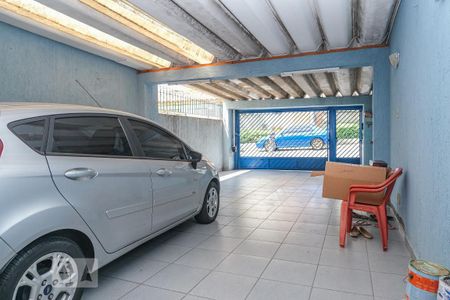 Casa à venda com 144m², 3 quartos e 4 vagas Casa à venda com 144m², 3 quartos e 4 vagasGaragem