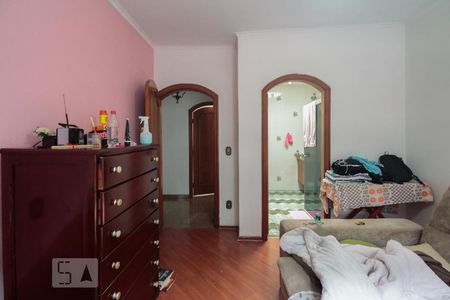 Casa à venda com 176m², 3 quartos e 3 vagasSuíte 3