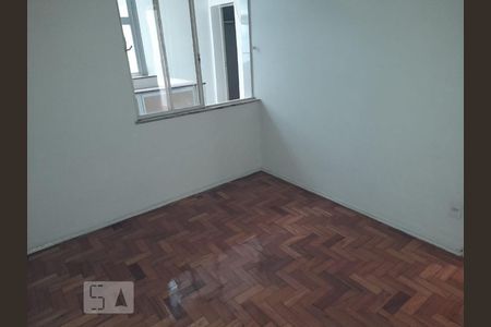Apartamento para alugar com 75m², 2 quartos e sem vaga
