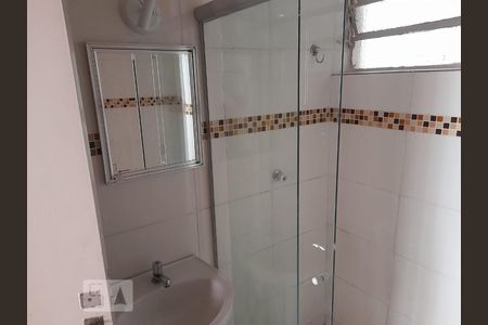 Apartamento para alugar com 75m², 2 quartos e sem vaga