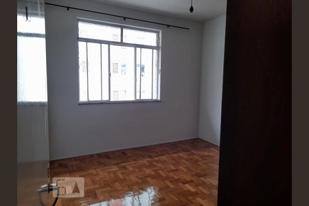Apartamento para alugar com 75m², 2 quartos e sem vaga