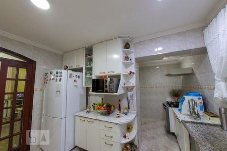 Casa à venda com 300m², 3 quartos e 2 vagasCozinha