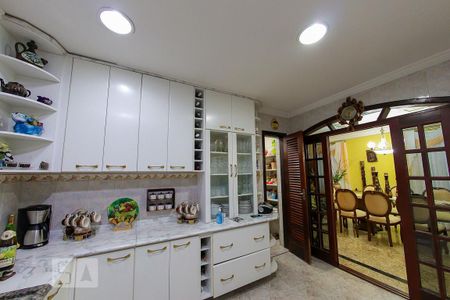 Casa à venda com 300m², 3 quartos e 2 vagasCozinha