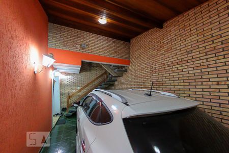 Casa à venda com 300m², 3 quartos e 2 vagasGaragem