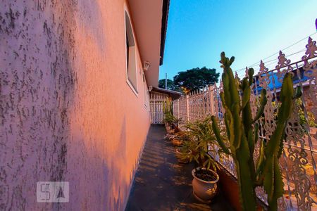 Casa à venda com 300m², 3 quartos e 2 vagasQuintal