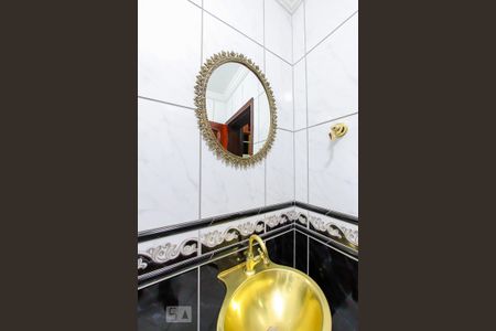 Casa à venda com 300m², 3 quartos e 2 vagasBanheiro do Salao