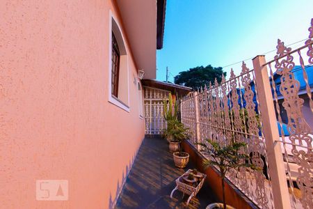 Casa à venda com 300m², 3 quartos e 2 vagasQuintal
