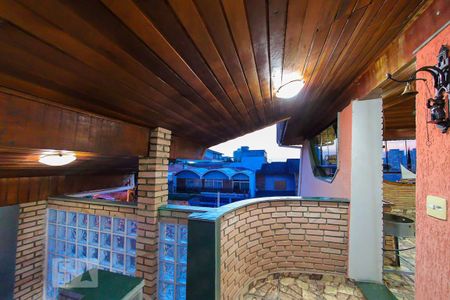 Casa à venda com 300m², 3 quartos e 2 vagasArea externa