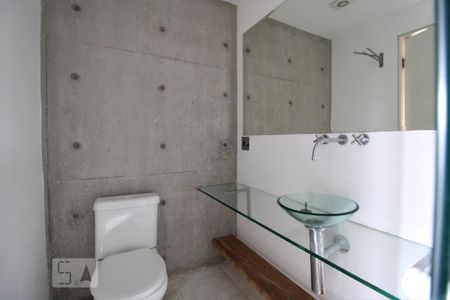 Apartamento à venda com 70m², 1 quarto e 1 vagaBanheiro