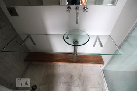 Apartamento à venda com 70m², 1 quarto e 1 vagaBanheiro - Pia