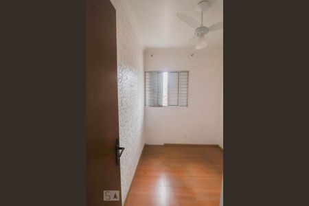 Casa à venda com 250m², 4 quartos e 1 vaga Casa à venda com 250m², 4 quartos e 1 vagaDormitório 3