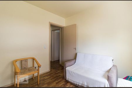 Quarto 2 de apartamento para alugar com 2 quartos, 68m² em Petrópolis, Porto Alegre