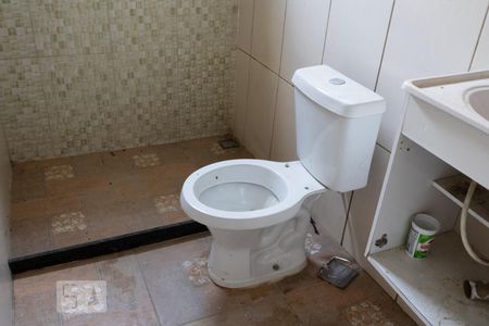 Banheiro de apartamento para alugar com 1 quarto, 100m² em Campo Grande, Rio de Janeiro