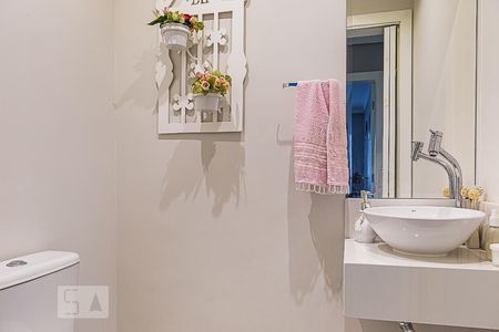 Lavabo de apartamento para alugar com 2 quartos, 75m² em Santa Maria, São Caetano do Sul