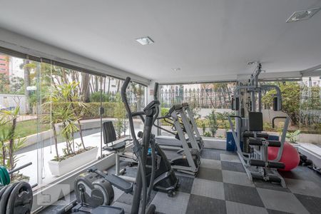 Apartamento à venda com 160m², 4 quartos e 2 vagas Apartamento à venda com 160m², 4 quartos e 2 vagasAcademia