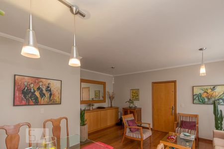 Apartamento à venda com 160m², 4 quartos e 2 vagas Apartamento à venda com 160m², 4 quartos e 2 vagasSala