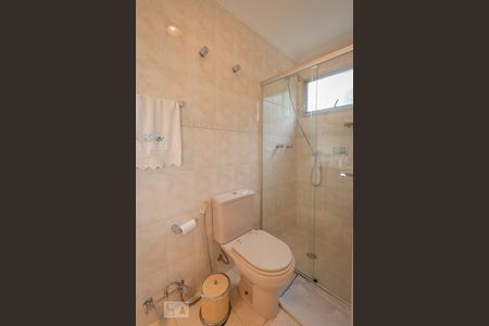 Apartamento à venda com 160m², 4 quartos e 2 vagas Apartamento à venda com 160m², 4 quartos e 2 vagasBanheiro da Suíte