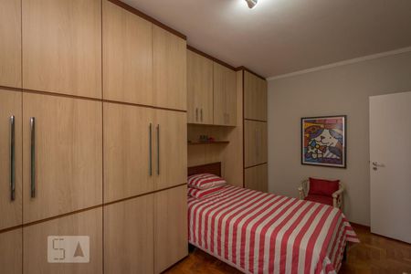 Apartamento à venda com 160m², 4 quartos e 2 vagas Apartamento à venda com 160m², 4 quartos e 2 vagasQuarto 1