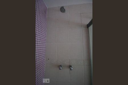 Apartamento para alugar com 106m², 2 quartos e 2 vagas Apartamento para alugar com 106m², 2 quartos e 2 vagasBanheiro da Suíte 1