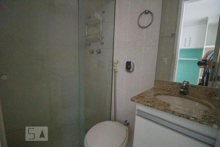 Apartamento para alugar com 106m², 2 quartos e 2 vagas Apartamento para alugar com 106m², 2 quartos e 2 vagasBanheiro da Suíte 2