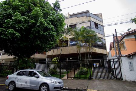 Apartamento para alugar com 106m², 2 quartos e 2 vagas Apartamento para alugar com 106m², 2 quartos e 2 vagasFachada do Prédio