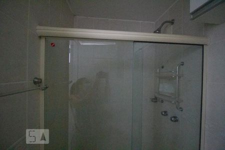 Apartamento para alugar com 106m², 2 quartos e 2 vagas Apartamento para alugar com 106m², 2 quartos e 2 vagasBanheiro da Suíte 2