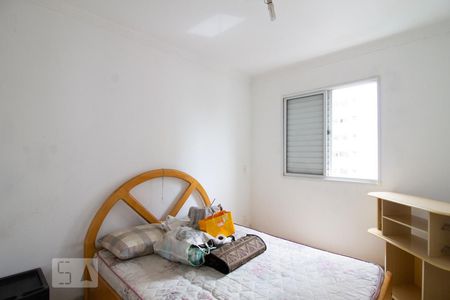 Suíte de apartamento para alugar com 3 quartos, 69m² em Vila das Bandeiras, Guarulhos