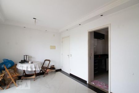 Sala de apartamento para alugar com 3 quartos, 69m² em Vila das Bandeiras, Guarulhos
