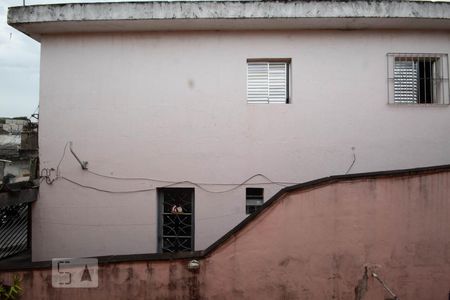 Casa à venda com 199m², 5 quartos e 7 vagas Casa à venda com 199m², 5 quartos e 7 vagasVista do Quarto 2