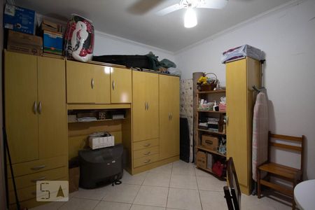 Casa à venda com 199m², 5 quartos e 7 vagas Casa à venda com 199m², 5 quartos e 7 vagasQuarto 4