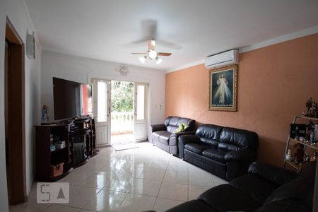 Sala de casa à venda com 5 quartos, 199m² em Pestana, Osasco