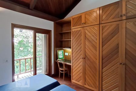 Casa de condomínio à venda com 650m², 4 quartos e 9 vagasQuarto 2