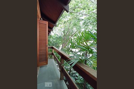 Casa de condomínio à venda com 650m², 4 quartos e 9 vagasVaranda da suíte