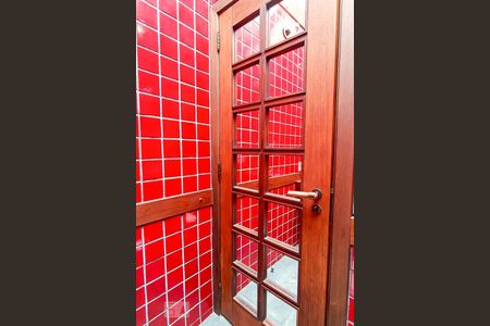 Casa de condomínio à venda com 650m², 4 quartos e 9 vagasLavabo