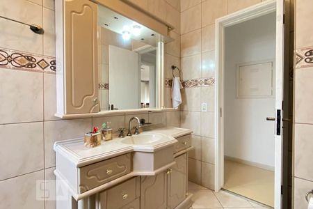 Apartamento para alugar com 163m², 3 quartos e 1 vaga Apartamento para alugar com 163m², 3 quartos e 1 vagaBanheiro Geral