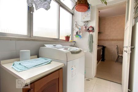 Apartamento para alugar com 163m², 3 quartos e 1 vaga Apartamento para alugar com 163m², 3 quartos e 1 vagaÁrea de Serviço