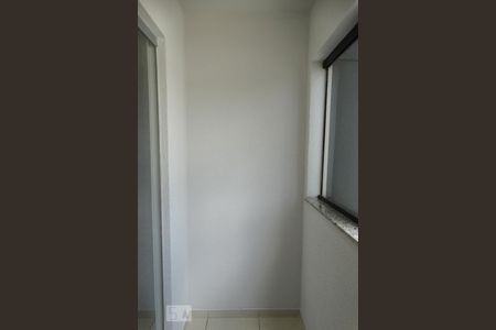 Varanda de apartamento para alugar com 2 quartos, 67m² em Setor Negrão de Lima, Goiânia