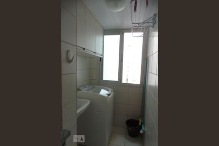 Apartamento para alugar com 67m², 2 quartos e 1 vagaÁrea de Serviço