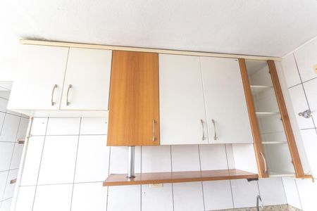Apartamento à venda com 56m², 2 quartos e 1 vagaArmário