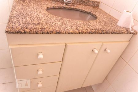 Apartamento à venda com 56m², 2 quartos e 1 vagaArmário