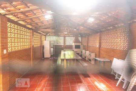 Apartamento à venda com 56m², 2 quartos e 1 vagaChurrasqueira