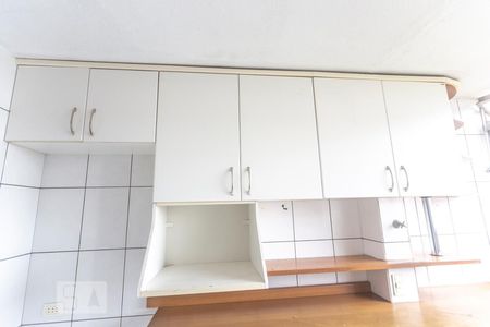 Apartamento à venda com 56m², 2 quartos e 1 vagaArmário